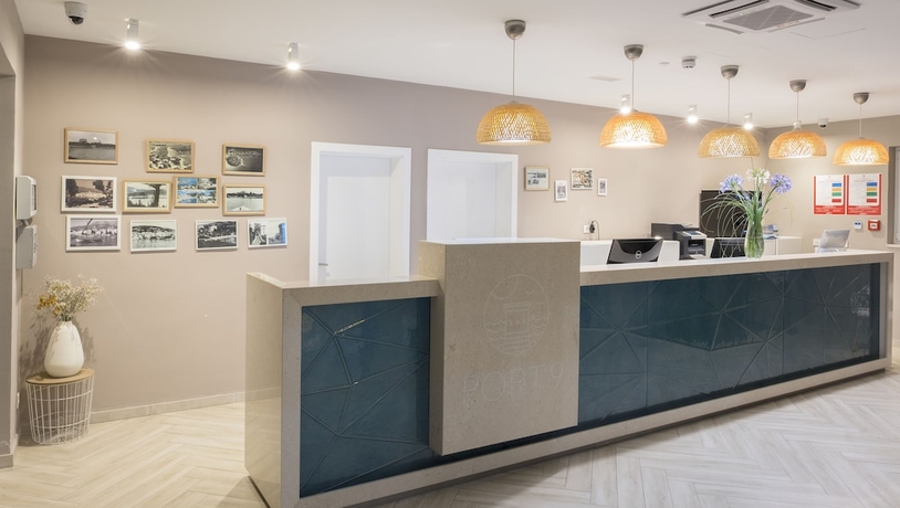 Imagen de los interiores del Hotel Aminess Port 9. Foto 19