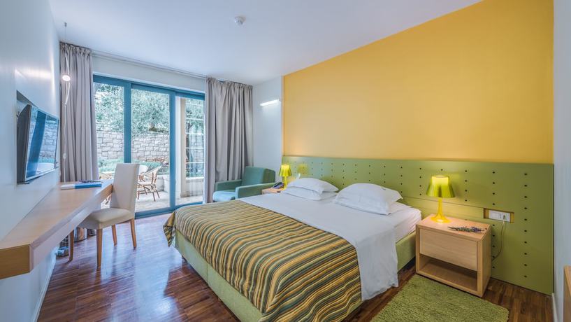 Imagen de la habitación del Hotel Aminess Vival Velaris Resort. Foto 10