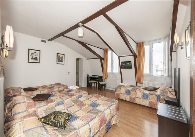 Imagen de la habitación del Hotel Amiot. Foto 11