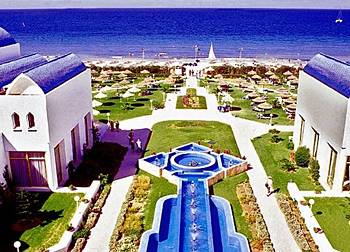 Imagen de los exteriores del Hotel Amir Palace. Foto 11