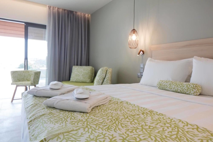 Imagen de la habitación del Hotel Amira, Sk&iacute;athos. Foto 9