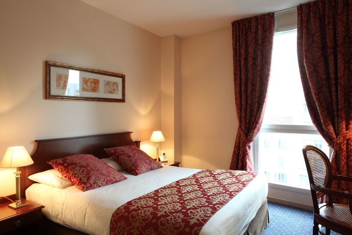 Imagen de la habitación del Hotel Amiral, Plaza de Italia. Foto 6