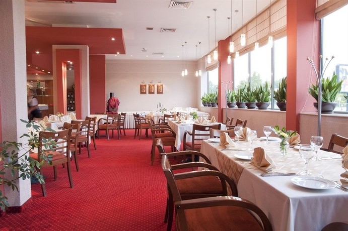 Imagen del bar/restaurante del Hotel Amiral, Varna / Mar Negro. Foto 3