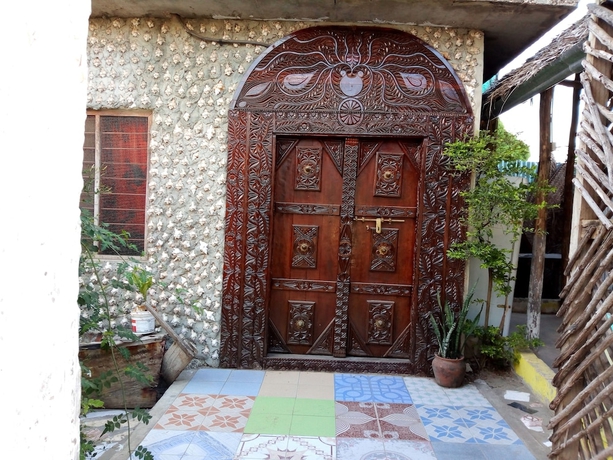 Imagen general del Hotel Amira's Roomz Zanzibar. Foto 1