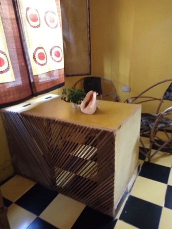 Imagen de los interiores del Hotel Amira's Roomz Zanzibar. Foto 16