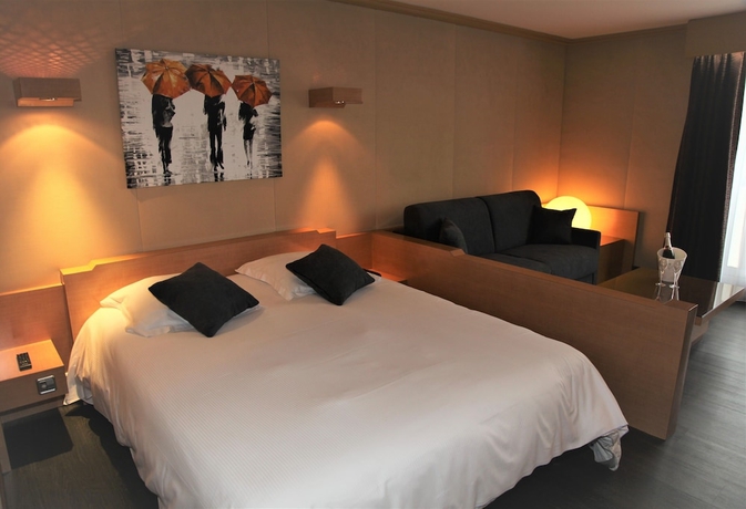 Imagen de la habitación del Hotel Amirauté Deauville. Foto 2