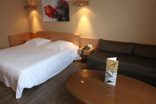 Imagen general del Hotel Amirauté Hôtel Golf Deauville. Foto 2