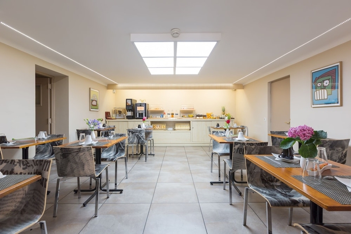 Imagen del bar/restaurante del Hotel Amirauté, Toulon. Foto 2