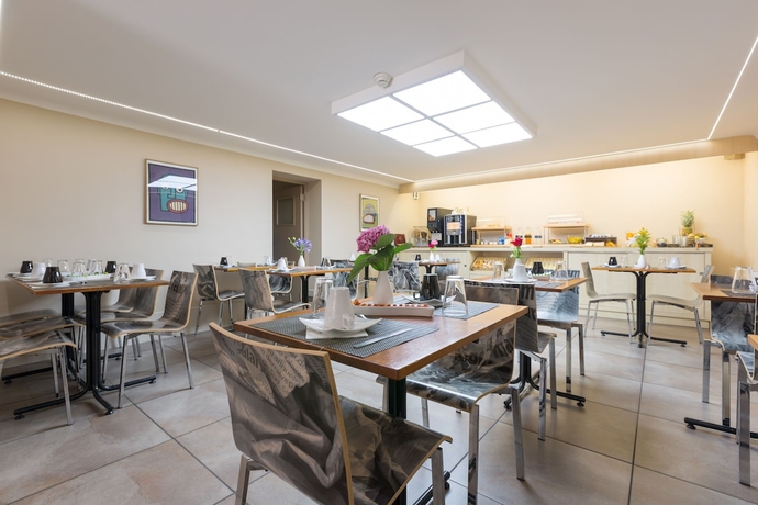 Imagen del bar/restaurante del Hotel Amirauté, Toulon. Foto 3