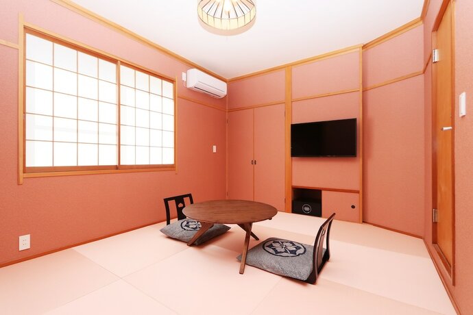 Imagen de la habitación del Hotel Amis Droles. Foto 22