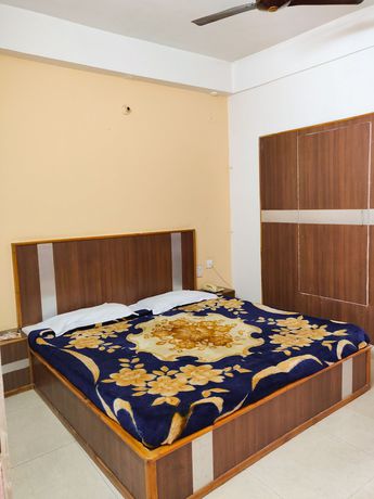 Imagen de la habitación del Hotel Amit, Bhuntar. Foto 2