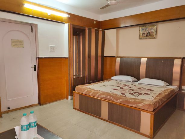 Imagen de la habitación del Hotel Amit, Bhuntar. Foto 8