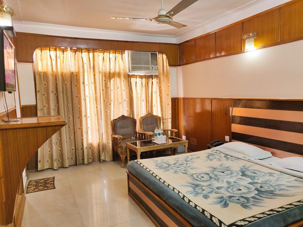 Imagen de la habitación del Hotel Amit, Bhuntar. Foto 18
