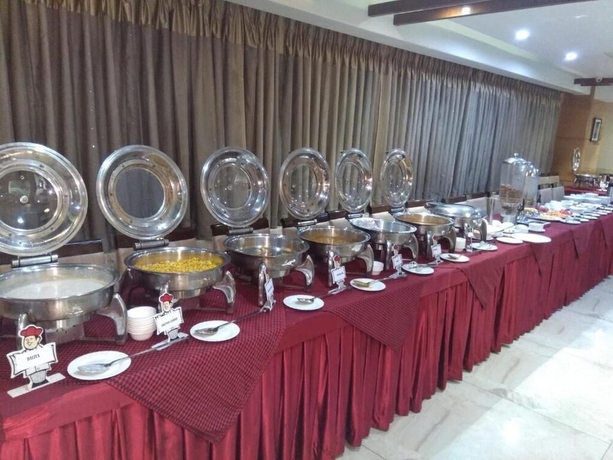 Imagen de los interiores del Hotel Amit Park International. Foto 1