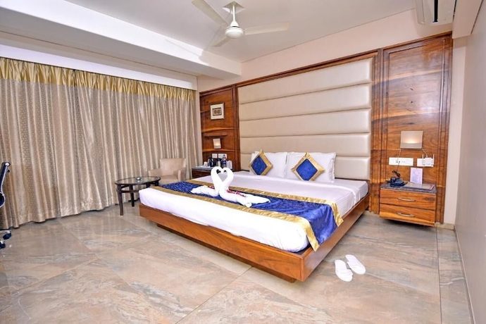Imagen de los interiores del Hotel Amit Park International. Foto 2