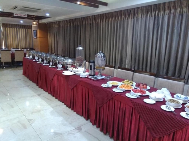 Imagen de los interiores del Hotel Amit Park International. Foto 5