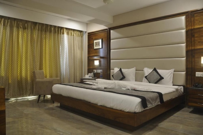 Imagen de los interiores del Hotel Amit Park International. Foto 8