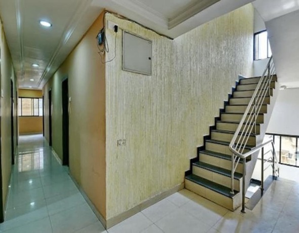 Imagen de los interiores del Hotel Amit Regency. Foto 10