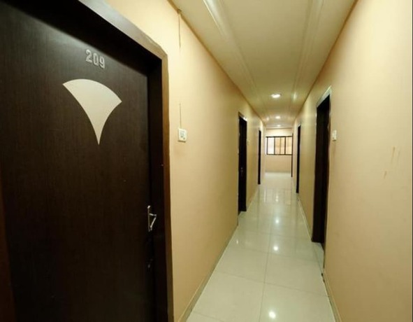 Imagen de los interiores del Hotel Amit Regency. Foto 14