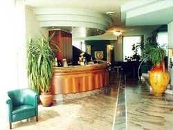 Imagen de los interiores del Hotel Amiternum. Foto 4