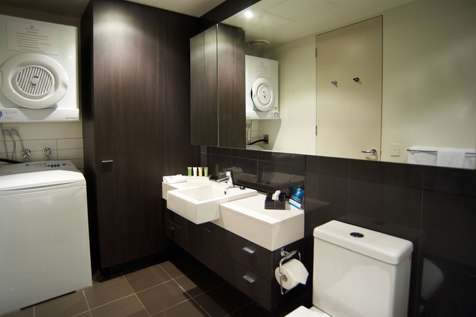 Imagen de la habitación del Hotel Amity Apartment Hotels. Foto 2