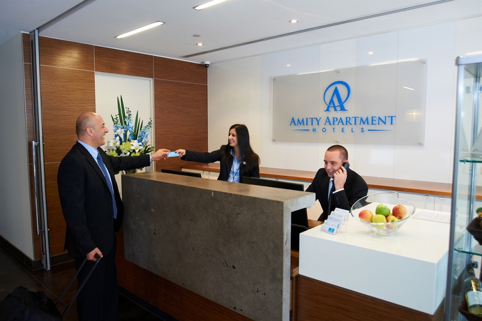 Imagen de los interiores del Hotel Amity Apartment Hotels. Foto 12