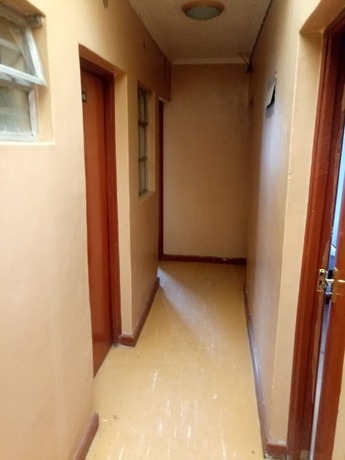 Imagen de los interiores del Hotel Amity. Foto 9