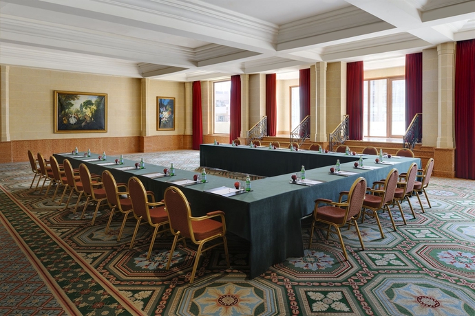 Imagen de los interiores del Hotel Amman Marriott. Foto 13