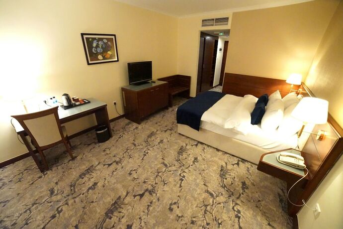 Imagen de la habitación del Hotel Amman Paradise. Foto 19