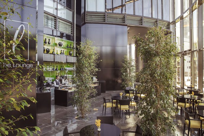 Imagen del bar/restaurante del Hotel Amman Rotana. Foto 2