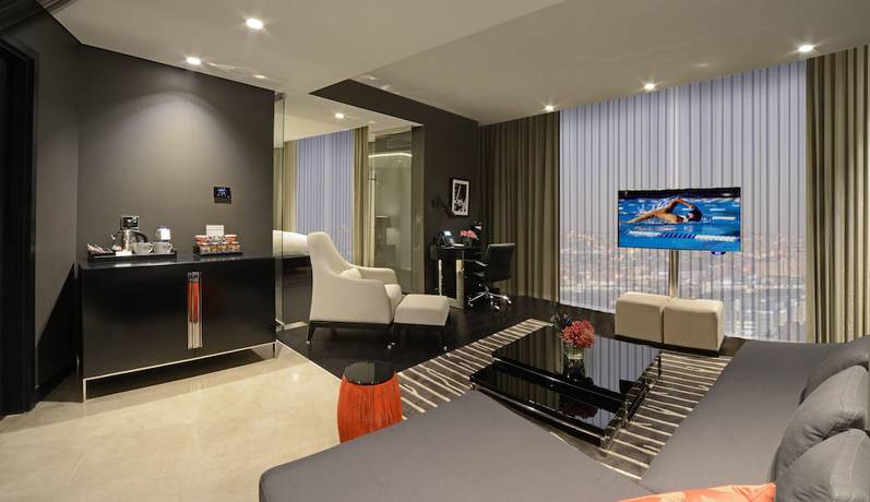 Imagen de la habitación del Hotel Amman Rotana. Foto 16