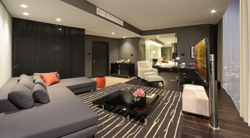 Imagen de la habitación del Hotel Amman Rotana. Foto 17