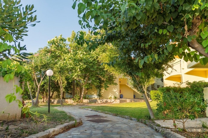 Imagen general del Hotel Ammes. Foto 13