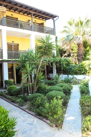 Imagen de los exteriores del Hotel Ammon Garden. Foto 13