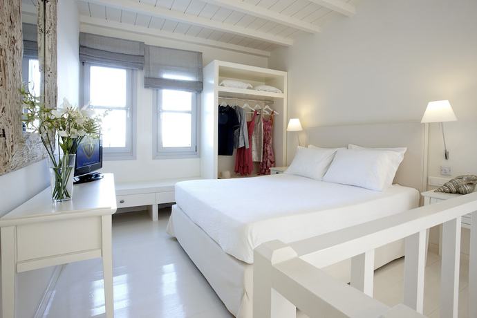 Imagen de la habitación del Hotel Ammos. Foto 16