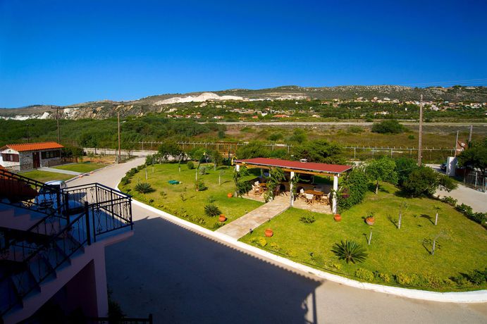 Imagen de los exteriores del Hotel Ammos Residence. Foto 12