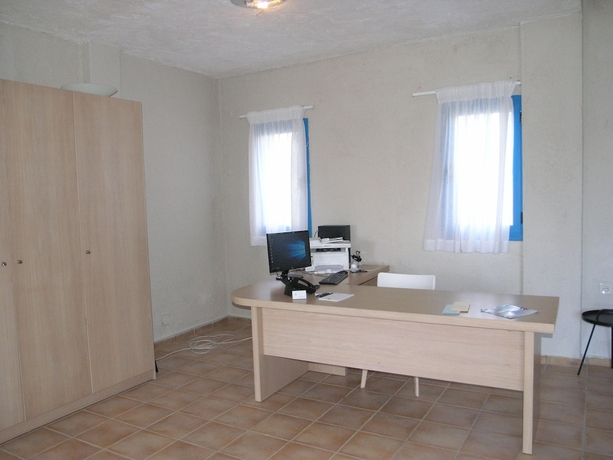 Imagen de los interiores del Hotel Ammoudia Maisonettes. Foto 16