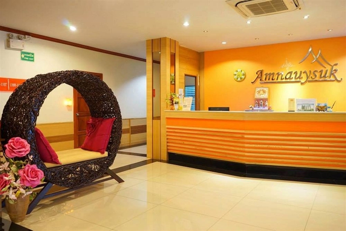 Imagen de los interiores del Hotel Amnauysuk. Foto 12