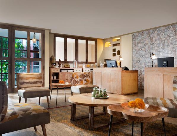 Imagen de los interiores del Hotel Amnaya Resort Kuta. Foto 10