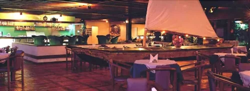 Imagen del bar/restaurante del Hotel Amoaras Resort. Foto 4