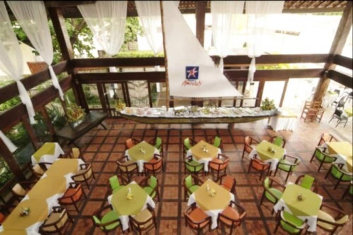Imagen del bar/restaurante del Hotel Amoaras Resort. Foto 10