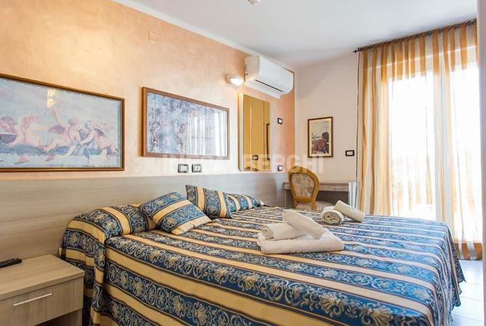 Imagen de la habitación del Hotel Amoha, Rimini. Foto 4