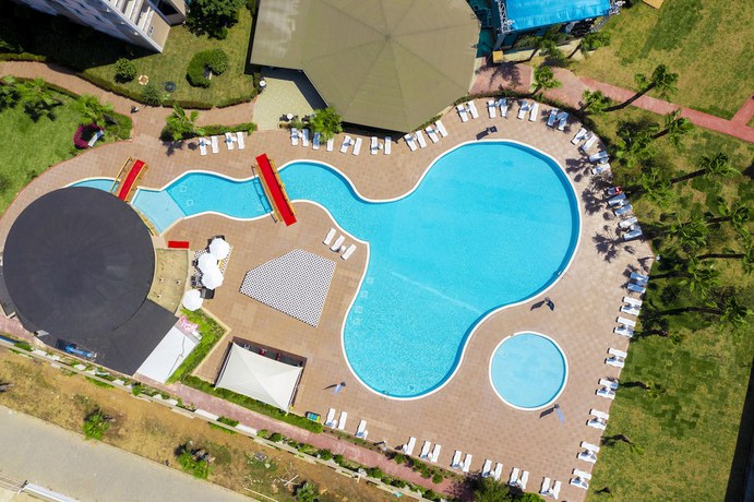 Imagen de la piscina del Hotel Amon Hotels Belek. Foto 19