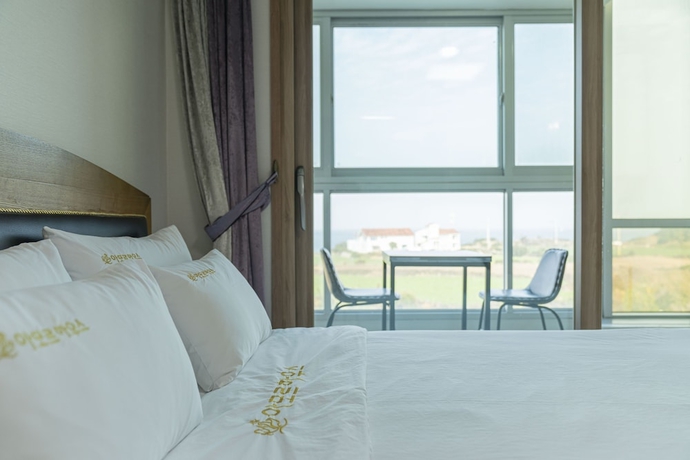 Imagen de la habitación del Hotel Amor House. Foto 3