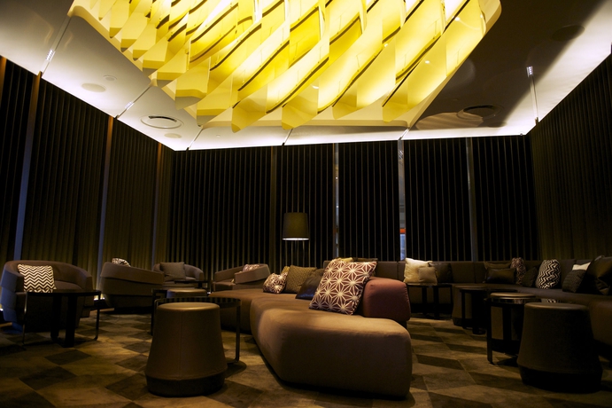 Imagen del bar/restaurante del Hotel Amora Adelaide. Foto 2