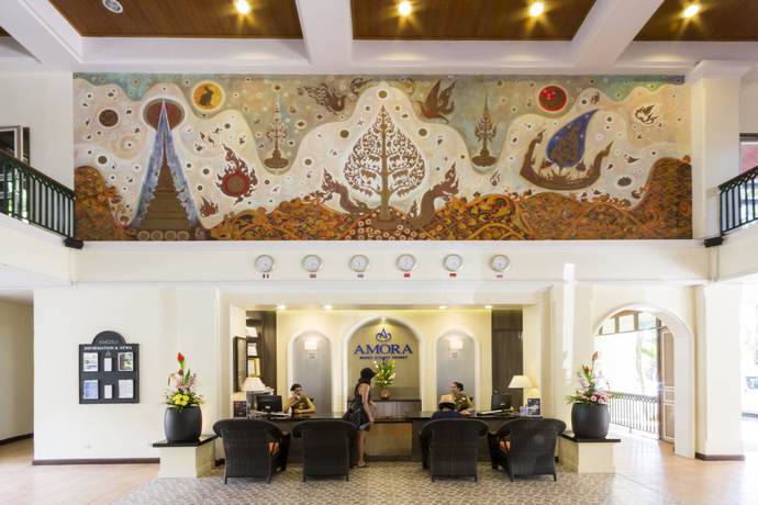 Imagen de los interiores del Hotel Amora Beach Resort Phuket. Foto 13