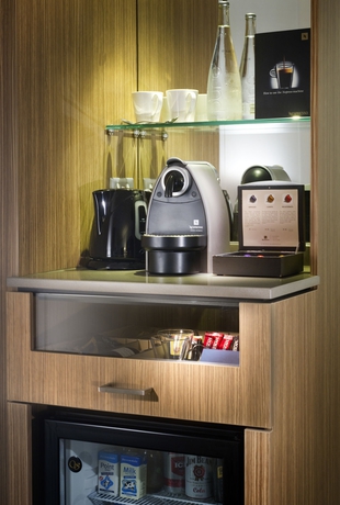 Imagen de la habitación del Hotel Amora Brisbane. Foto 3