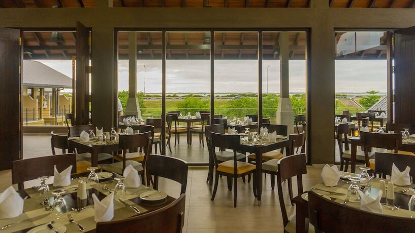 Imagen general del Hotel Amora Lagoon. Foto 12