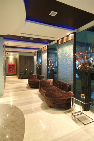 Imagen de los interiores del Hotel Amora Neoluxe. Foto 11