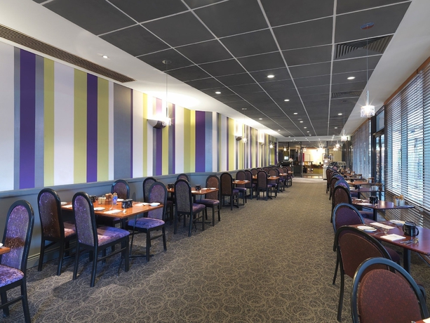 Imagen del bar/restaurante del Hotel Amora Riverwalk Melbourne. Foto 10